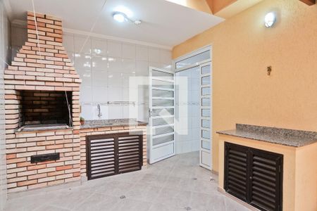 Área Externa de casa para alugar com 3 quartos, 174m² em Parque Sao Domingos, São Paulo