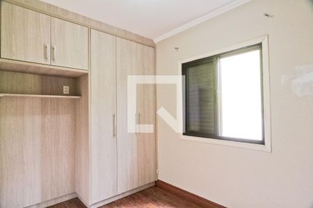 Quarto 1 de casa para alugar com 3 quartos, 174m² em Parque Sao Domingos, São Paulo