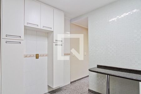 Casa para alugar com 174m², 3 quartos e 4 vagas Casa para alugar com 174m², 3 quartos e 4 vagasCozinha