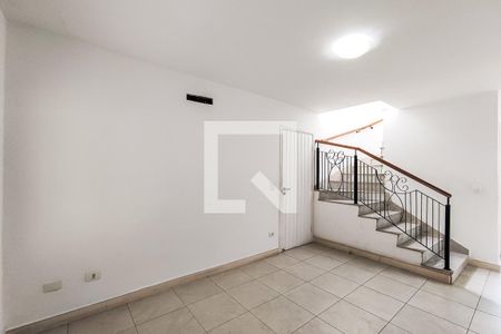 Sala de casa à venda com 3 quartos, 110m² em Vila Morse, São Paulo