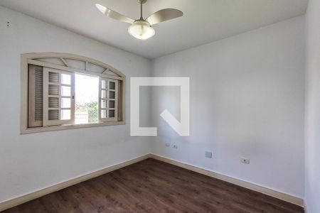 Casa à venda com 110m², 3 quartos e 2 vagasQuarto 2