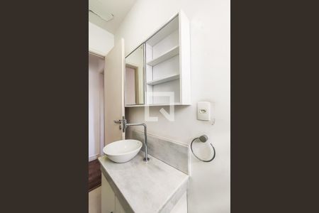 Casa à venda com 110m², 3 quartos e 2 vagasBanheiro