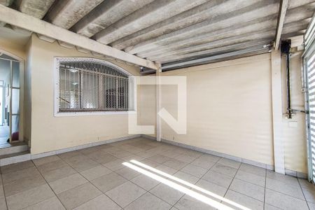 Casa à venda com 110m², 3 quartos e 2 vagasGaragem