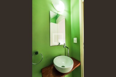 Lavabo de casa à venda com 3 quartos, 110m² em Vila Morse, São Paulo