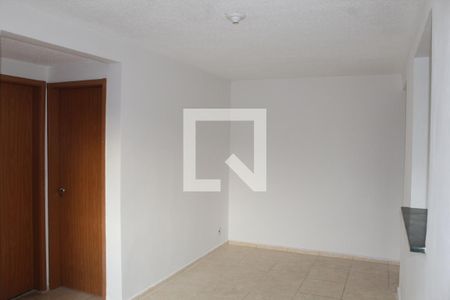 Sala de apartamento para alugar com 2 quartos, 45m² em Parada de Lucas, Rio de Janeiro