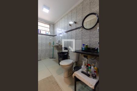 Banheiro de apartamento à venda com 1 quarto, 46m² em Vila Santana, São Paulo