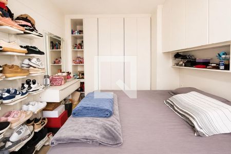 Quarto de apartamento à venda com 1 quarto, 46m² em Vila Santana, São Paulo