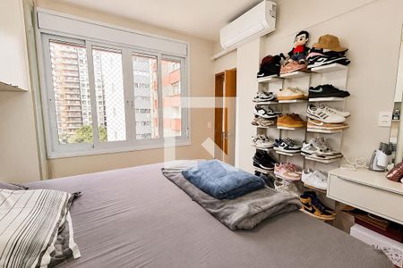 Quarto de apartamento à venda com 1 quarto, 46m² em Vila Santana, São Paulo
