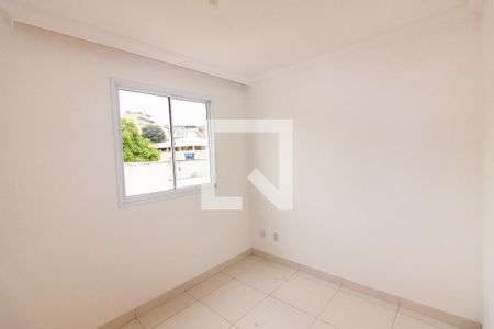 Quarto 2 de apartamento para alugar com 2 quartos, 54m² em Santa Mônica, Belo Horizonte