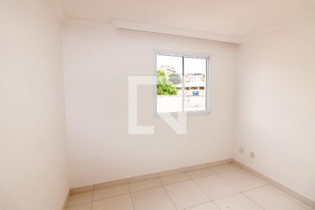Quarto 2 de apartamento para alugar com 2 quartos, 54m² em Santa Mônica, Belo Horizonte
