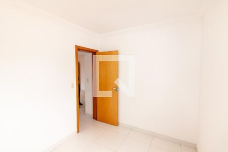 Quarto 2 de apartamento para alugar com 2 quartos, 54m² em Santa Mônica, Belo Horizonte