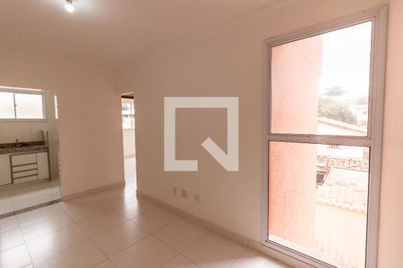 Sala de apartamento para alugar com 2 quartos, 54m² em Santa Mônica, Belo Horizonte