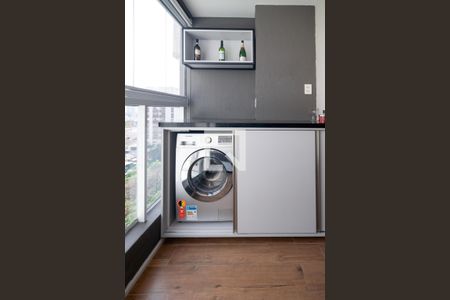 Varanda de apartamento para alugar com 1 quarto, 38m² em Jardim das Acacias, São Paulo