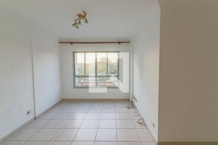 Apartamento para alugar com 72m², 2 quartos e 1 vagaSala