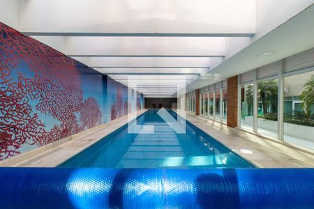 Studio para alugar com 30m², 1 quarto e sem vaga Studio para alugar com 30m², 1 quarto e sem vagaÁrea comum - Piscina