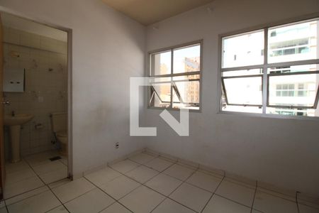 Quarto de kitnet/studio à venda com 1 quarto, 45m² em Centro, Campinas