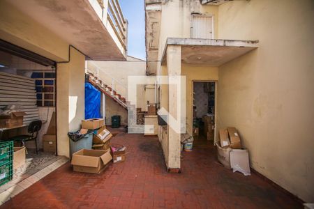 Casa à venda com 310m², 4 quartos e 7 vagasQuintal