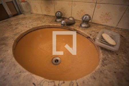 Casa à venda com 310m², 4 quartos e 7 vagasBanheiro - Torneira