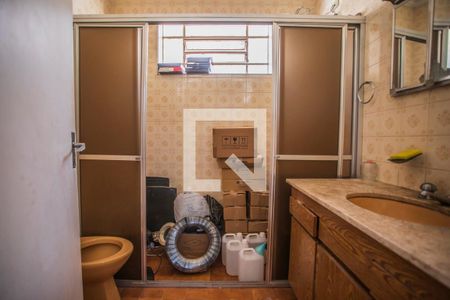 Casa à venda com 310m², 4 quartos e 7 vagasBanheiro