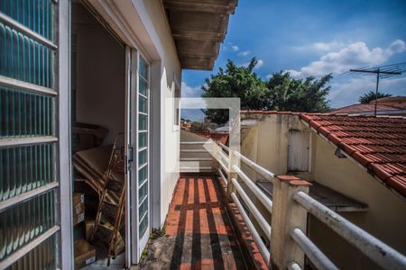 Casa à venda com 310m², 4 quartos e 7 vagasEdicola - Varanda