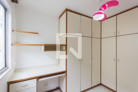 Apartamento à venda com 56m², 3 quartos e 1 vagaQuarto 2