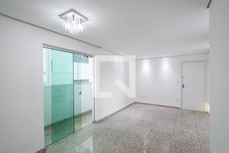 Apartamento para alugar com 90m², 3 quartos e 2 vagas Apartamento para alugar com 90m², 3 quartos e 2 vagasSala