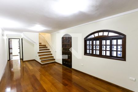 Sala de casa para alugar com 4 quartos, 230m² em Vila Morse, São Paulo