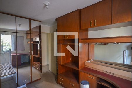 Quarto 2 de apartamento para alugar com 2 quartos, 65m² em Jardim Santa Emília, São Paulo