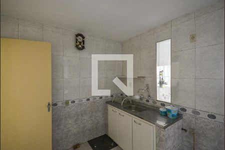 Apartamento para alugar com 65m², 2 quartos e 1 vaga Apartamento para alugar com 65m², 2 quartos e 1 vagaCozinha