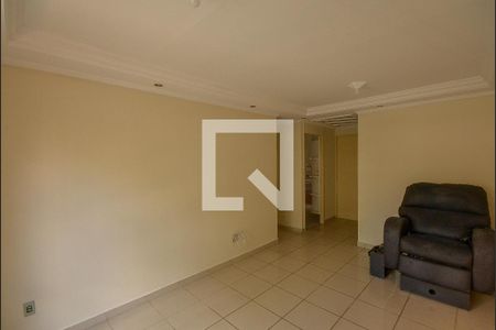 Sala de apartamento para alugar com 2 quartos, 65m² em Jardim Santa Emília, São Paulo