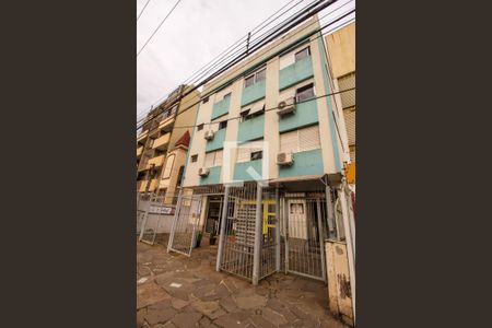 Apartamento para alugar com 69m², 2 quartos e sem vagaFachada