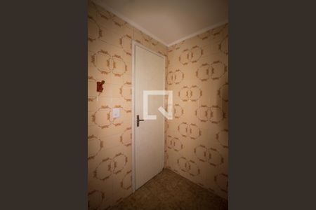 Apartamento para alugar com 69m², 2 quartos e sem vagaBanheiro