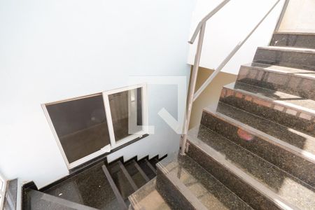Casa à venda com 150m², 3 quartos e sem vagaEscadas