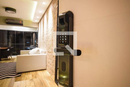 Fechadura eletrônica de apartamento à venda com 1 quarto, 120m² em Jardim Leonor, São Paulo