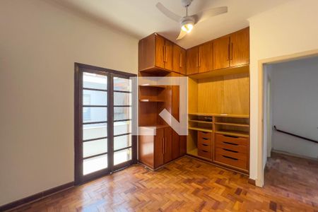 Quarto 1 de casa para alugar com 3 quartos, 330m² em Jardim da Glória, São Paulo