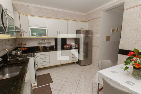 Casa à venda com 278m², 3 quartos e 2 vagasCozinha