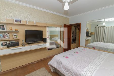 Casa à venda com 278m², 3 quartos e 2 vagasSuíte 2