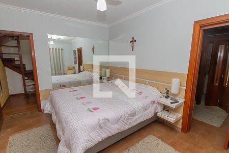 Casa à venda com 278m², 3 quartos e 2 vagasSuíte 2