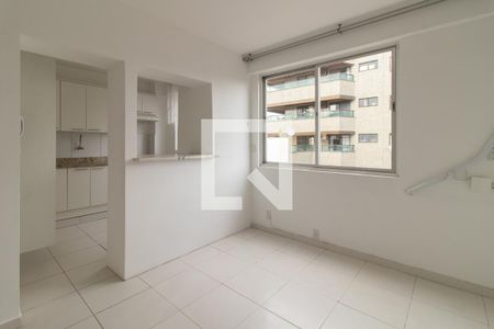 Sala de apartamento à venda com 1 quarto, 43m² em Menino Deus, Porto Alegre