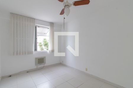 Quarto de apartamento à venda com 1 quarto, 43m² em Menino Deus, Porto Alegre