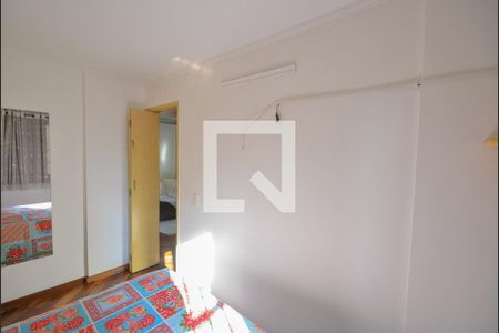 Quarto 1 de apartamento à venda com 2 quartos, 53m² em Jardim Celeste, São Paulo