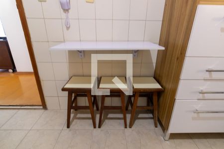 Apartamento à venda com 80m², 2 quartos e 1 vagaCozinha