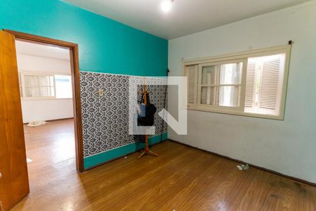 Casa à venda com 390m², 4 quartos e 3 vagas