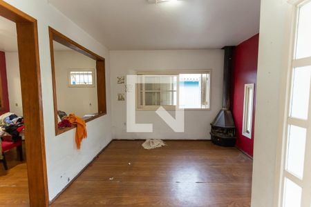 Casa à venda com 390m², 4 quartos e 3 vagas