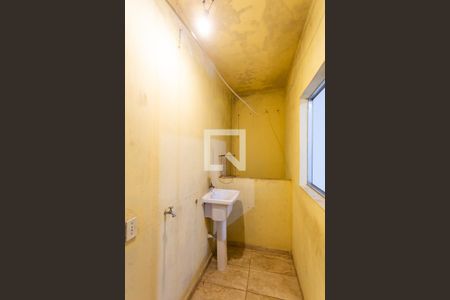 Casa à venda com 60m², 2 quartos e sem vaga Casa à venda com 60m², 2 quartos e sem vagaLavanderia