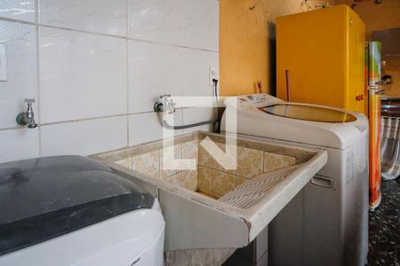 Casa à venda com 230m², 3 quartos e 2 vagasVaranda e área de serviço