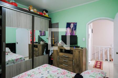 Casa à venda com 230m², 3 quartos e 2 vagasQuarto 2