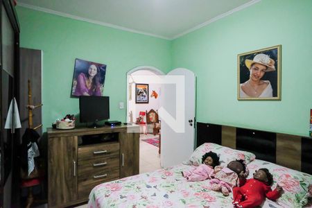 Casa à venda com 230m², 3 quartos e 2 vagasQuarto 2