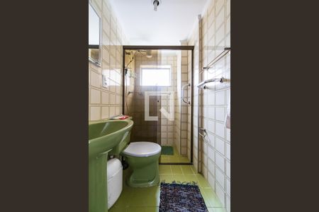 Apartamento à venda com 57m², 2 quartos e 1 vaga Apartamento à venda com 57m², 2 quartos e 1 vagaBanheiro Social