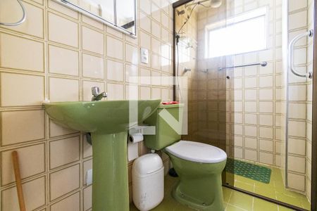 Apartamento à venda com 57m², 2 quartos e 1 vaga Apartamento à venda com 57m², 2 quartos e 1 vagaBanheiro Social